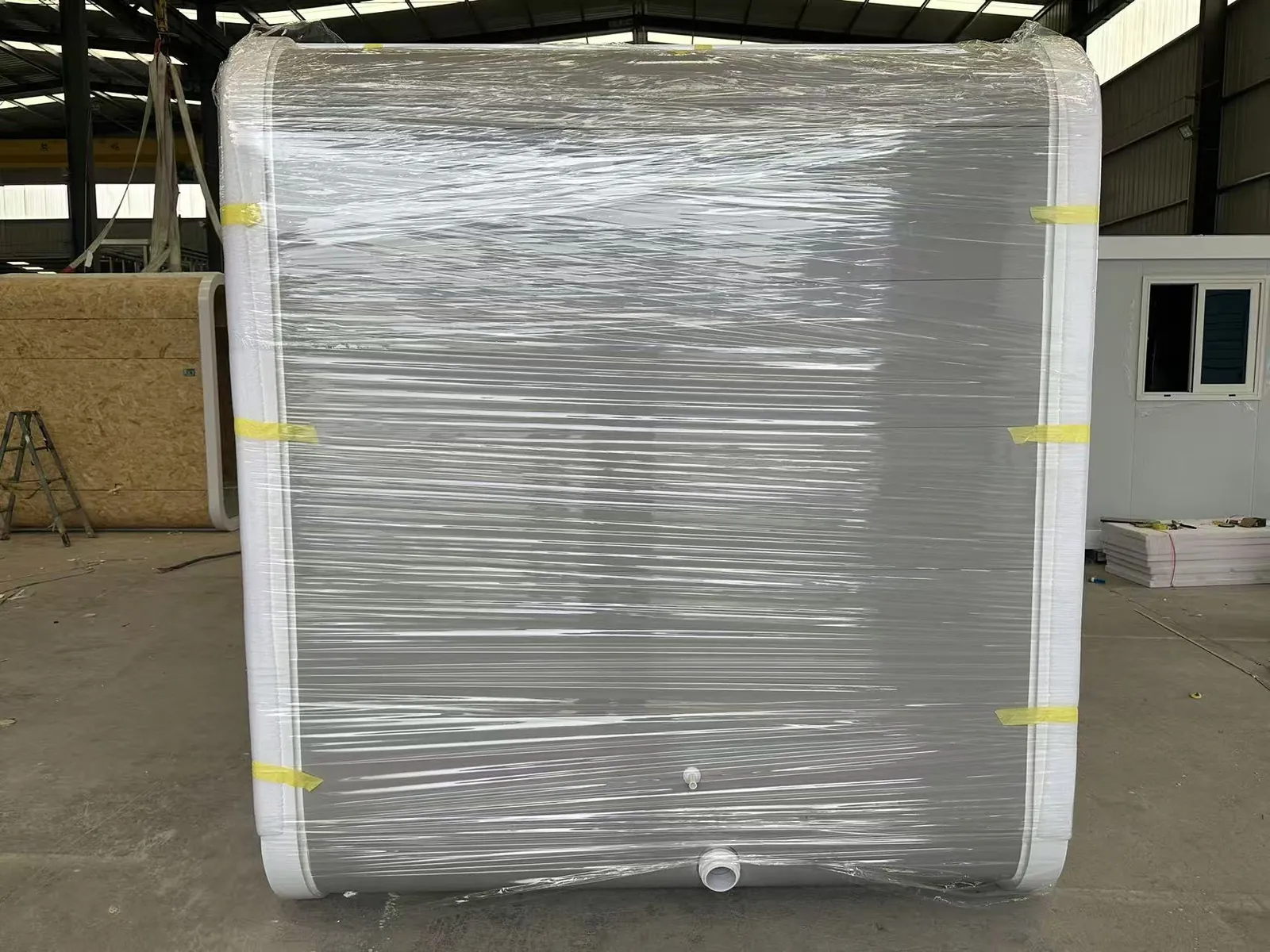 Packing and shipment photo