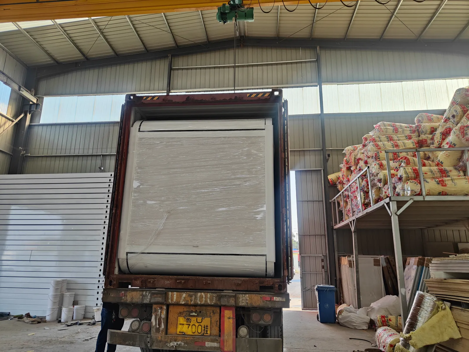 Packing and shipment photo